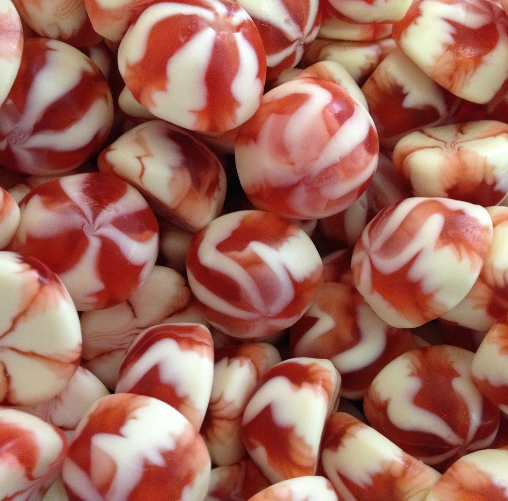 Strawberry Twist Kisses 100g - theschweetplug.com